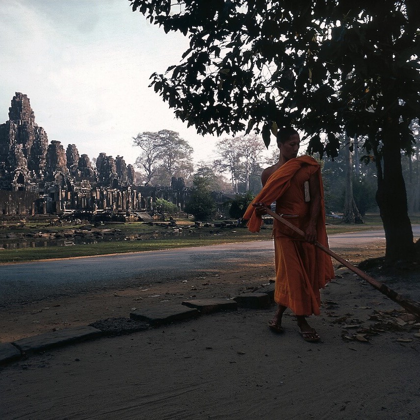 Cambodia. Meditating sweeping. Angkor temple of Bayon